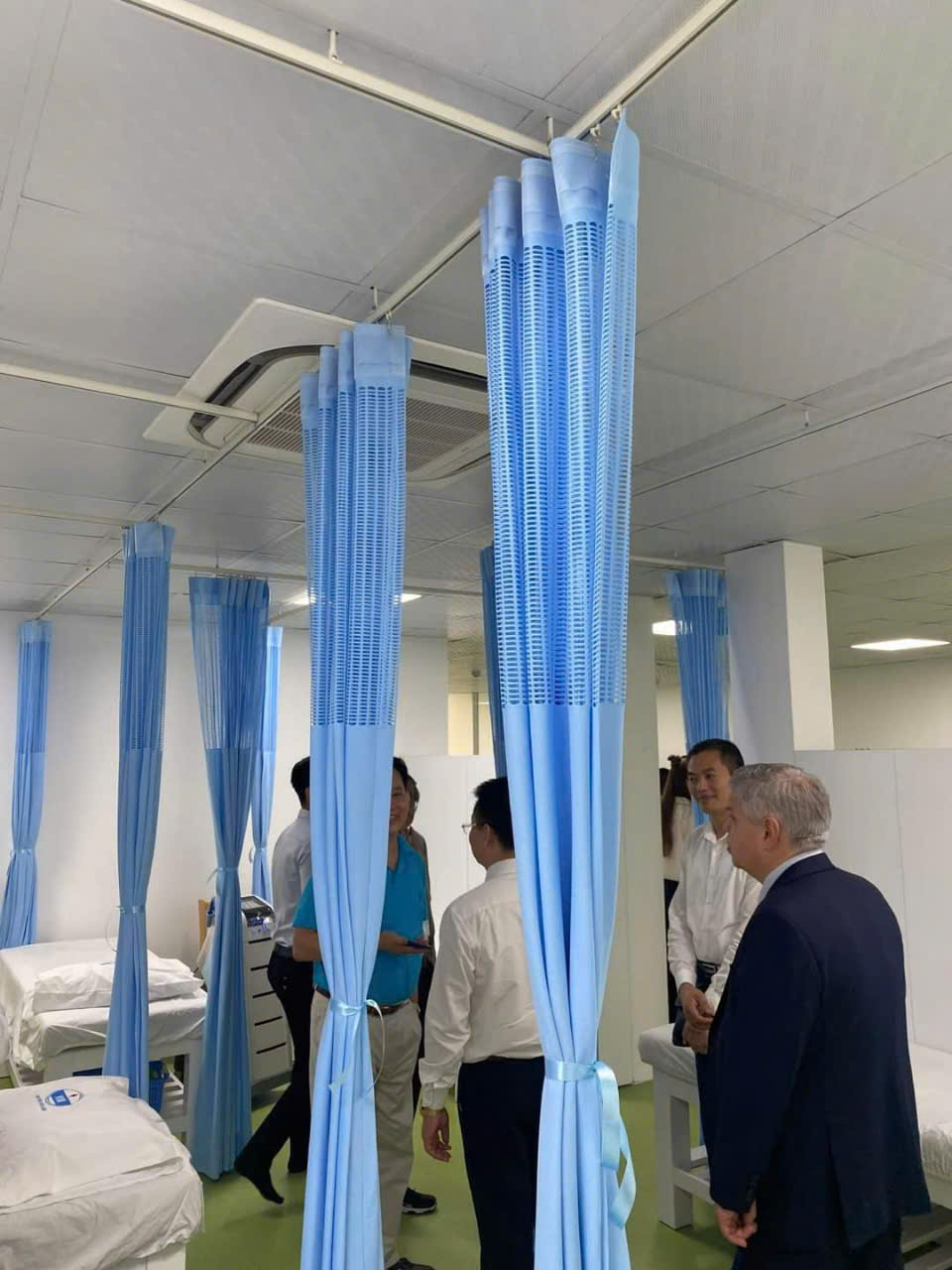 Rèm y tế cho phòng điều trị bệnh nhân (1)