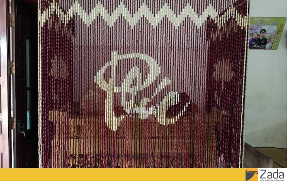 Rèm Hạt Gỗ Pơ Mu Trong Phong Thủy