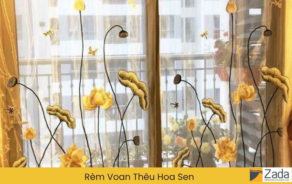 Rèm Voan Thêu Hoa Sen